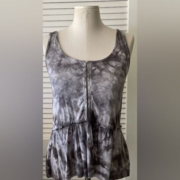 American Eagle M Gray Tie Dye Scoop Neck Peplum Sleevelss Tank with Hooks Detail - Picture 1 of 9